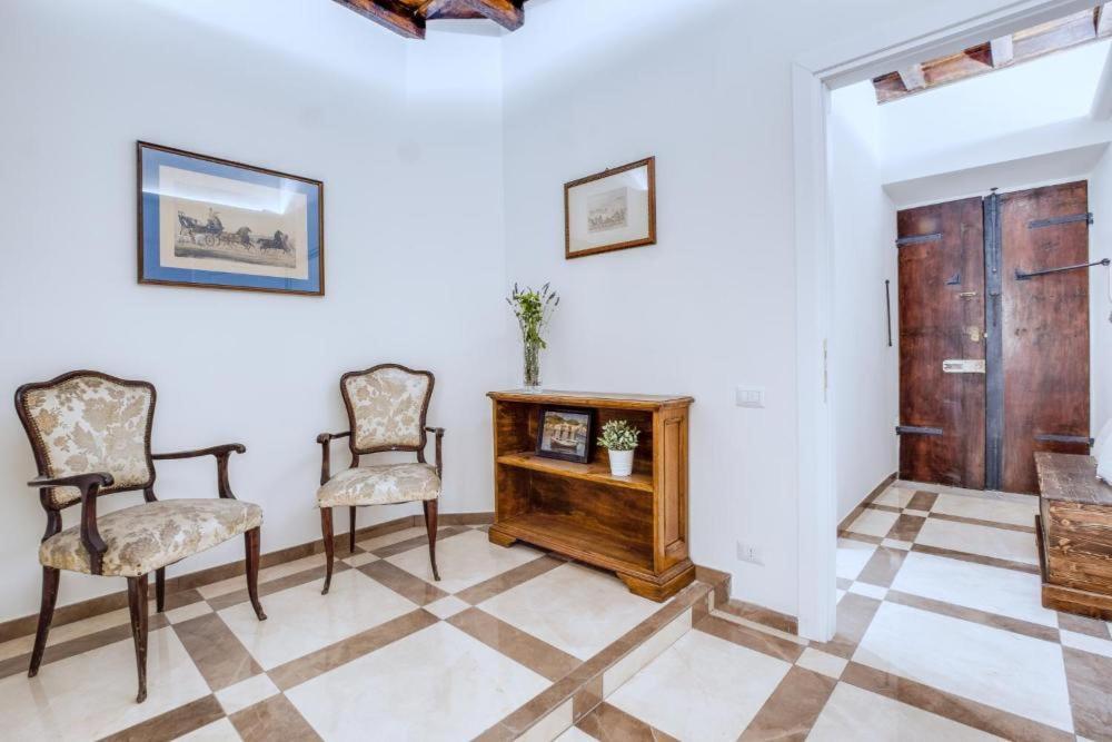 Iflat Trevi's Sweet Paradise Apartamento